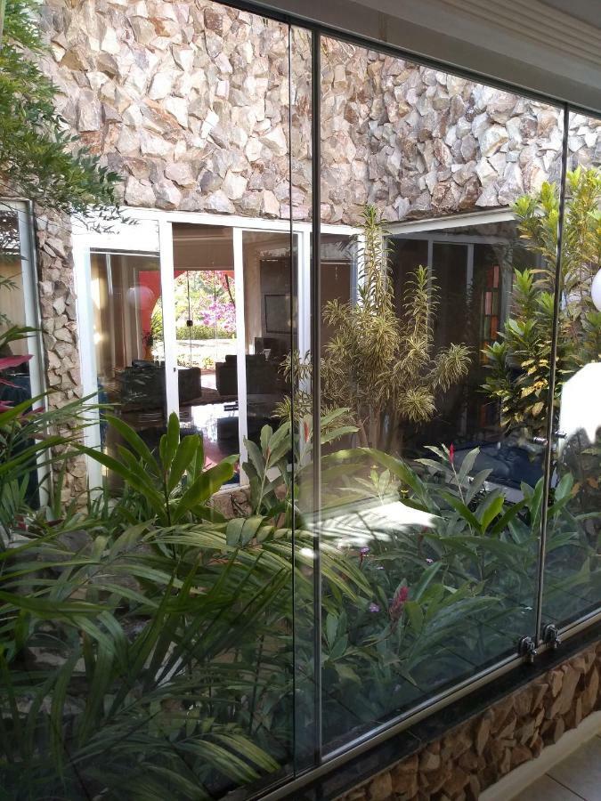 Homestay Mansao Coqueiros Lago Norte